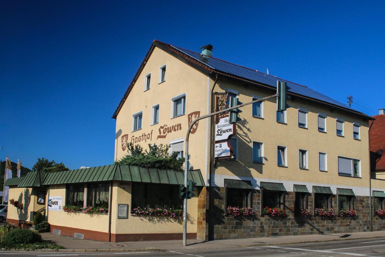 Hotel-Restaurant Und Gaestehaus Loewen Süßen Dış mekan fotoğraf